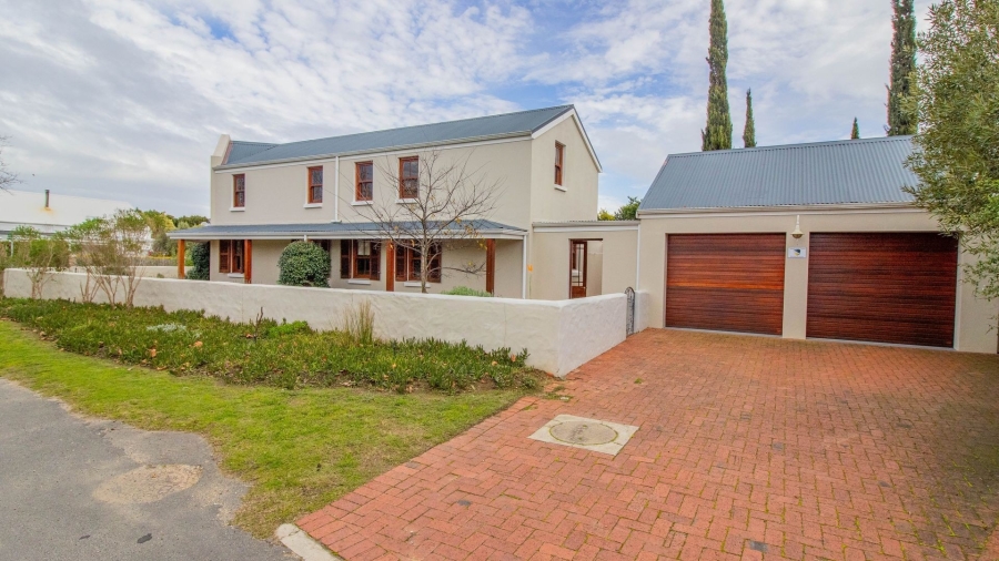 To Let 3 Bedroom Property for Rent in Stanford Western Cape